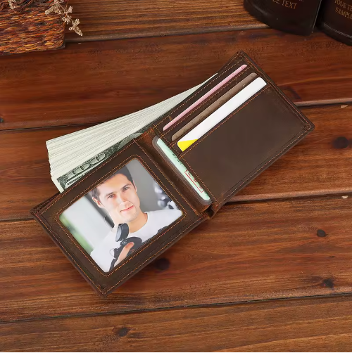 Slim RFID-blocking bifold wallet (Genuine leather)